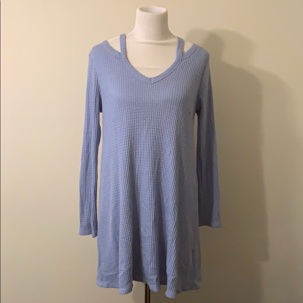 Casual/dressy sweater worn once for a photo shoot